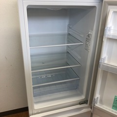 安心の1年保証付。【Hisense 2ドア冷蔵庫　HR-D1701W 2024年製　175L】取りに来れる方限定の画像