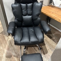 【9セット残りわずか】デスク&チェア&モニター等のセットの画像