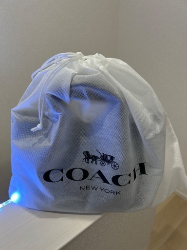 コーチのバックになります。