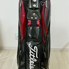 Titleist ゴルフバッグ 黒/赤の画像