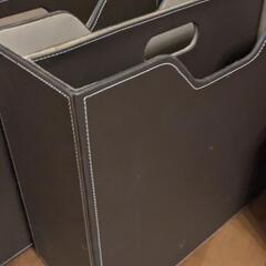 値下げ■レザーブックケース　2個　雑誌　新聞入れの画像