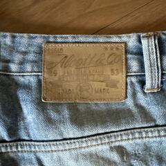 ALCOTT & CO. ダメージデニムパンツ 34/32の画像