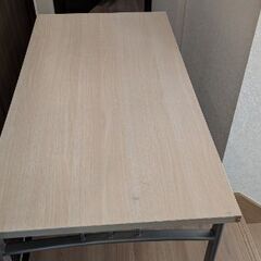パソコン・学習用デスクの画像