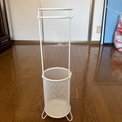 ニトリ　傘立ての画像