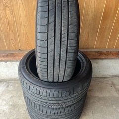 中古タイヤ組み換え交換無料215/45R17 91Wの画像