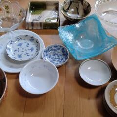 食器いろいろの画像
