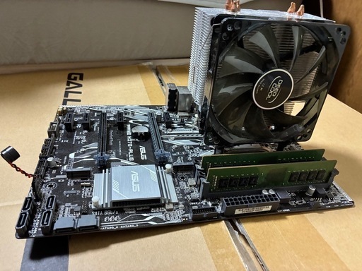 マザーボード、CPU、CPUクーラー、メモリ16GBx2