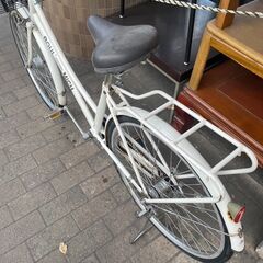 リサイクルショップどりーむ荒田店　No417 自転車　シティサイクル　２６インチ　ギア内装三段切り替え付き♪　の画像