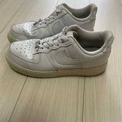 ナイキ エアフォースワン 25cmの画像