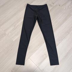 【決まりました】★新品★メンズ水着３点セット【ラッシュガード、レギンス、サーフパンツ】の画像