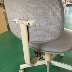 中古オフィスチェア2脚セットの画像