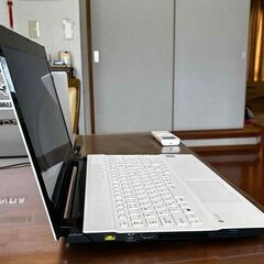 NEC LaVie Corei3 Windows11 SSD 8G Office 超美品！の画像