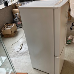 K2508-059 YAMADA 2ドア冷蔵庫 YRZ-F15G1 2019年製 動作確認済み キズ汚れ有りの画像