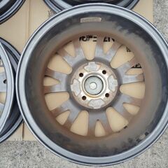 １４インチ　【中古】アルミホイール　４本　その２の画像