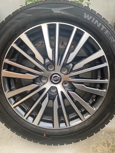 エルグランド(22年式）アルミとスタッドレス225/55R18 7分山ナット付