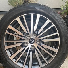 エルグランド(22年式）アルミとスタッドレス225/55R18 7分山ナット付の画像