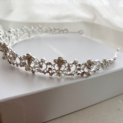 annan wedding ティアラ　t52の画像