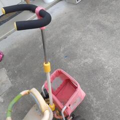 三輪車の画像
