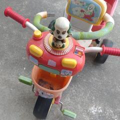 三輪車の画像