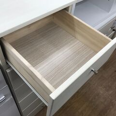 ★リユースのサカイ春日部店★KJ11165 ニトリ チェスト ホワイト H113×W41×D41 クリーニング済みの画像