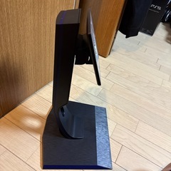 Giga Crysta モニタースタンドの画像