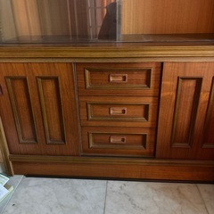 収納付き本棚の画像