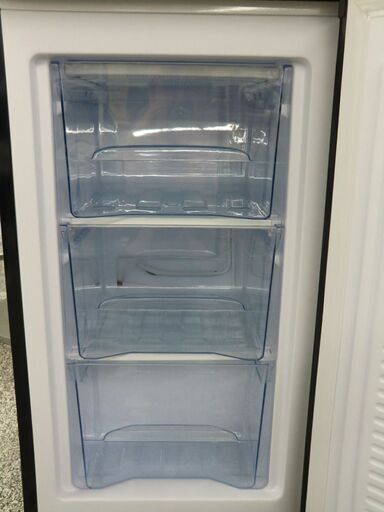 展示品 アイリスオーヤマ 冷凍庫 【中古】IUSD-6B-B23年製 60L 冷凍庫 60L 小型 家庭用 IUSD-6B-B アイリスオーヤマ 家電