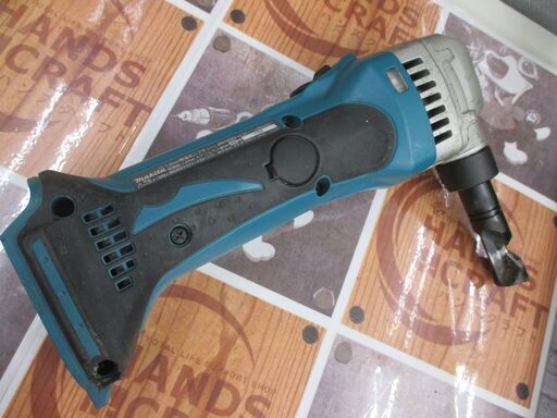 マキタ makita JN160D ニブラ 中古品 本体のみ 14.4V 【ハンズクラフト宜野湾店】