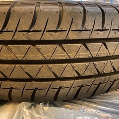 hiro様 日産キャラバン タイヤ・ホイールセット 新車外し 4本セット キャラバン新車外しタイヤホイール4本セット (S006) 和歌山の