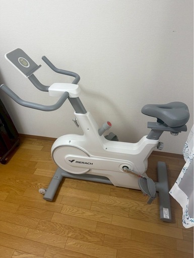 フィットネスバイクMERACH CC4 Pro 【大阪府内配送・設置無料✨】