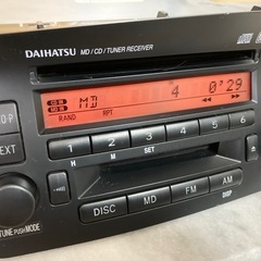 🚗ダイハツ純正MD/CD/チューナー
レシーバーの画像