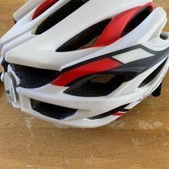 自転車ヘルメット　大人用の画像