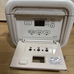 炊飯器の画像