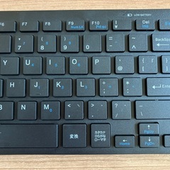 コンパクトワイヤレスキーボードの画像
