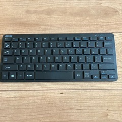 コンパクトワイヤレスキーボードの画像