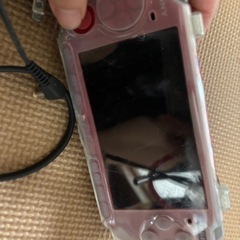 【24時間限定オンライン決済】PSP 3000　赤 ハードケース入りの画像