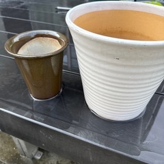 陶器製植木鉢2個セットの画像