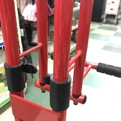 【ジャングルジャングル貝塚店】Cycle Locker  サイクルロッカー　自転車　ロードバイク　縦置きスタンド　　CS-650 ペダル固定スタンド　クロスバイク　20〜29インチ　700cホイールまでOK 自転車スタンド　ディスプレイ　スタンドラック　　貝塚市　二色浜　リサイクルショップの画像