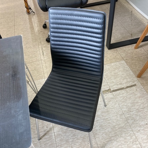 クーボ ダイニングセット(家具)の中古が安い！激安で譲ります・無料で 【ジモティー割引で最大15％OFF⭐️】 ニトリ クーボ2 ダイニングテーブル 椅子2脚セット 黒