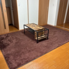 お話し中！カーペットの画像