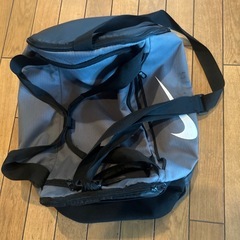 Nike バッグの画像