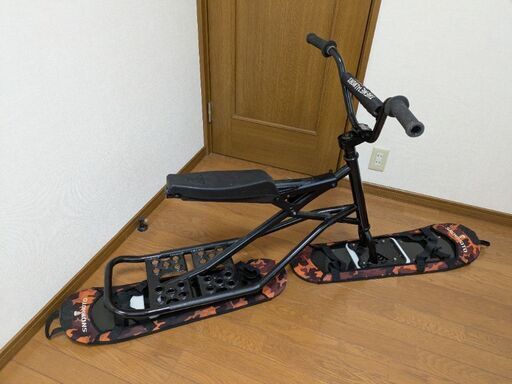 スノースクート　中古　退院したので再出品 スノースクート、スノーモト (なな) 石山のスノーボードの中古