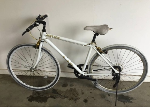 △ v 岐阜発/ L.I.G/ MOVE/ クロスバイク/ 7段変速/ 自転車/ 700×28c/ サドル破れあり/ 走行確認/ 現状品/ R7.6/2 △A-1