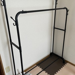 「引き渡し者決定」懸垂マシン+ ハンガラックの画像