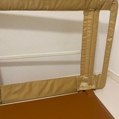 8/9まで　おくだけとおせんぼ　ベビーゲートの画像