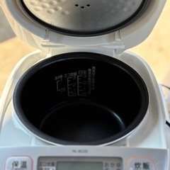 ZOJIRUSHI マイコン炊飯ジャー  3合  20年製の画像