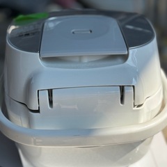 ZOJIRUSHI マイコン炊飯ジャー  3合  20年製の画像