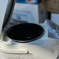 ZOJIRUSHI マイコン炊飯ジャー  3合  20年製の画像