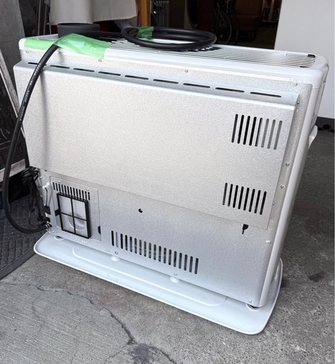 札幌市内配送可 美品 23年製 コロナ 煙突式輻射石油ストーブ SVD-70BSP