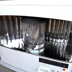 札幌市内配送可 美品 23年製 コロナ 煙突式輻射石油ストーブ SVD-70BSP 木造18畳/コンクリート29畳の画像